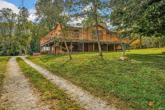 5565 S Rockport Road, Bloomington, IN 47403