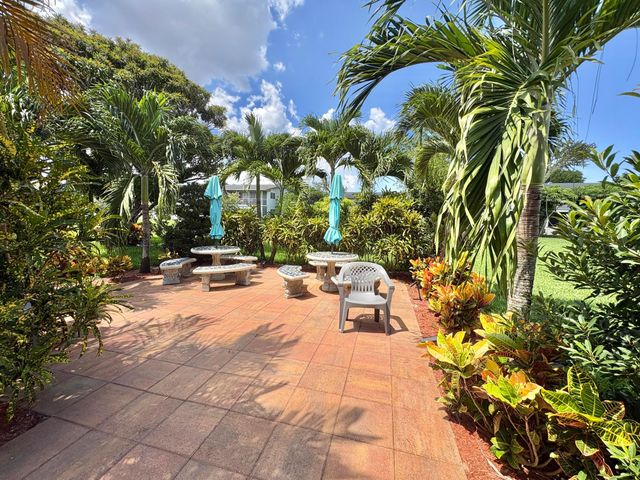140 WINDSOR G, West Palm Beach, FL 33417