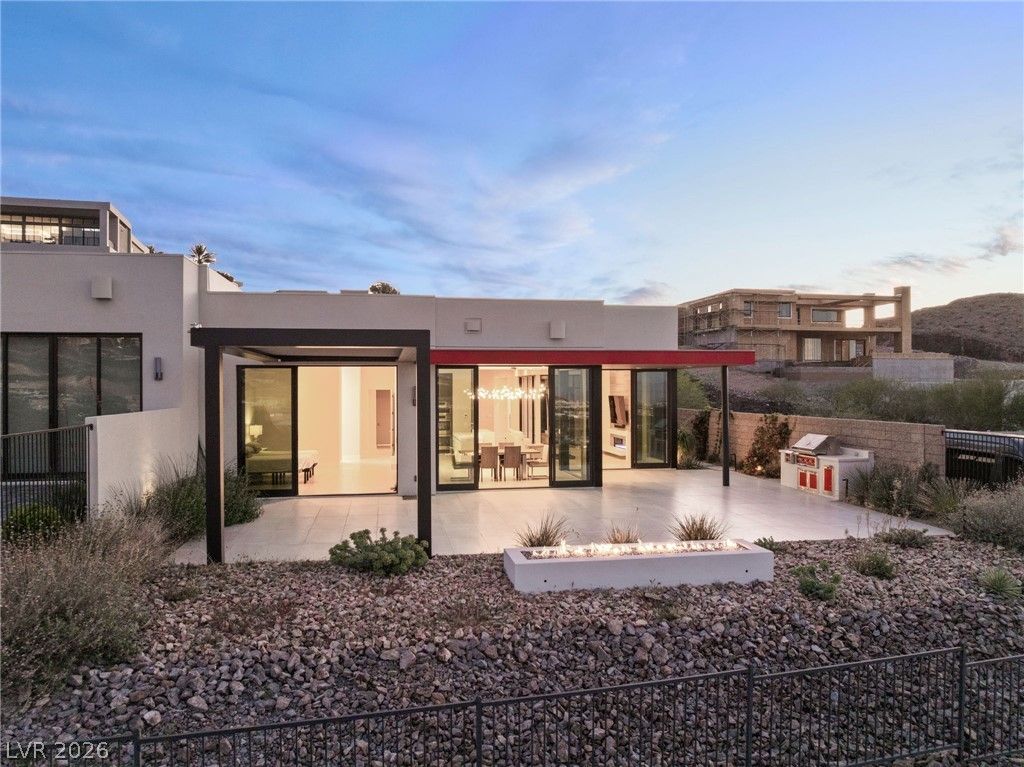656 Falcon Summit Court, Henderson, NV 89012 — photo 3