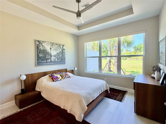 6111 MESA GLEN, Bradenton, FL 34203