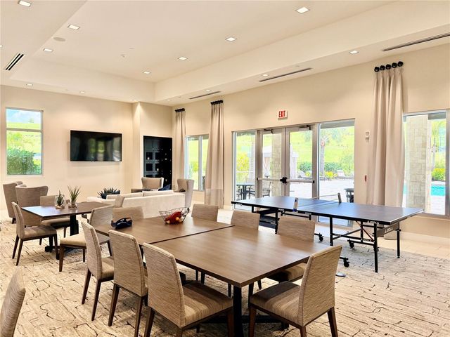 6111 MESA GLEN, Bradenton, FL 34203