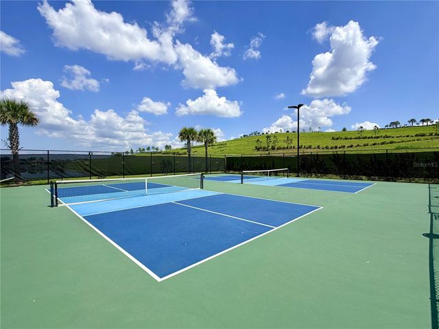 6111 MESA GLEN, Bradenton, FL 34203