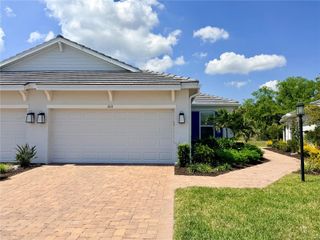 6111 MESA GLEN, Bradenton, FL 34203