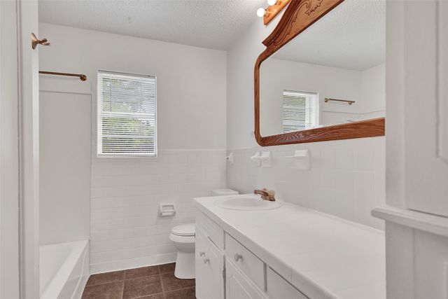 412 Lee Boulevard, Pottsboro, TX 75076