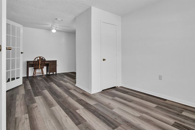 412 Lee Boulevard, Pottsboro, TX 75076