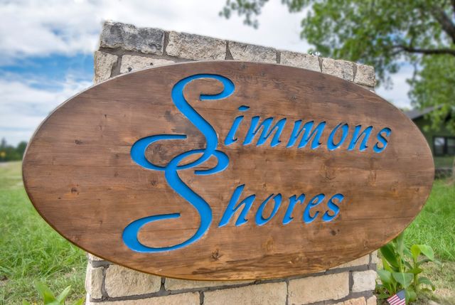 412 Lee Boulevard, Pottsboro, TX 75076