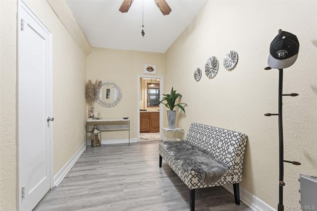 30 Clinton Place LB, New Rochelle, NY 10801