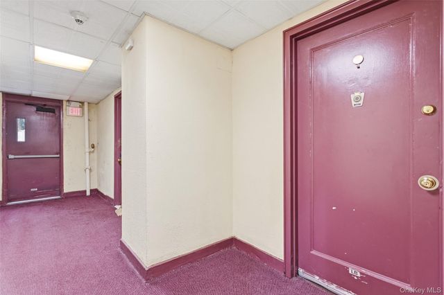 30 Clinton Place LB, New Rochelle, NY 10801