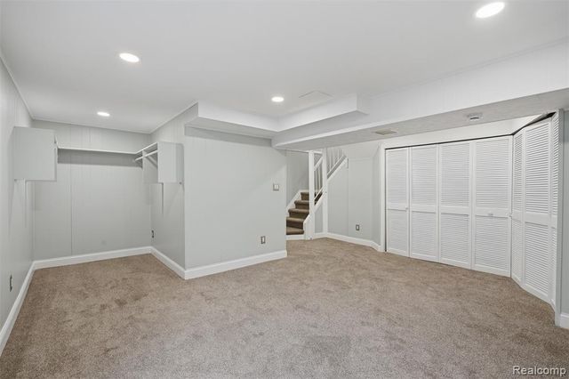 5256 Breeze Hill, Troy, MI 48098