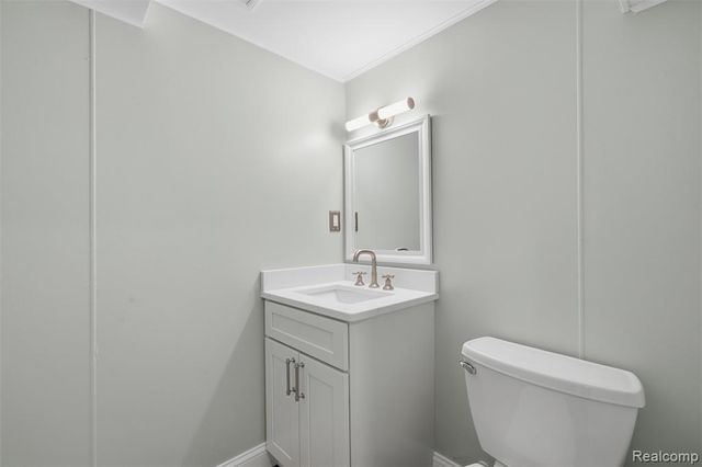 5256 Breeze Hill, Troy, MI 48098