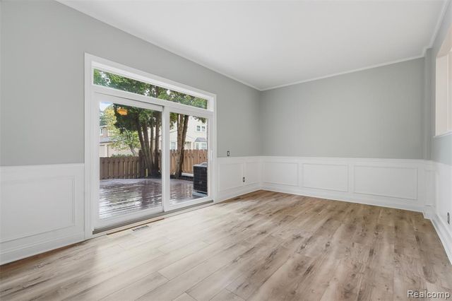 5256 Breeze Hill, Troy, MI 48098
