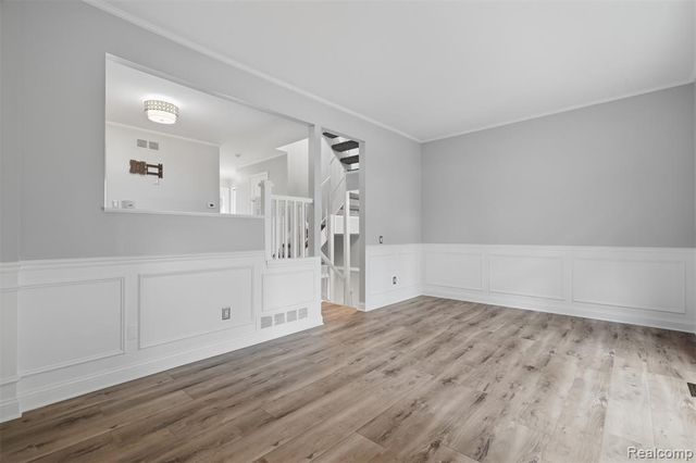 5256 Breeze Hill, Troy, MI 48098