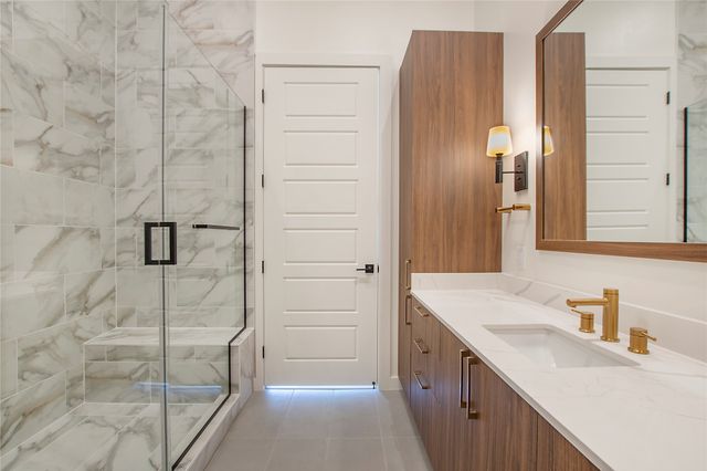 2620 Maple Avenue 1101, Dallas, TX 75201