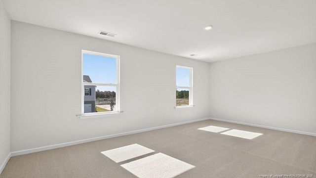305 Maddox Drive, Aberdeen, NC 28315