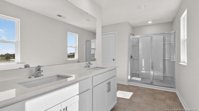 305 Maddox Drive, Aberdeen, NC 28315