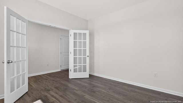 305 Maddox Drive, Aberdeen, NC 28315