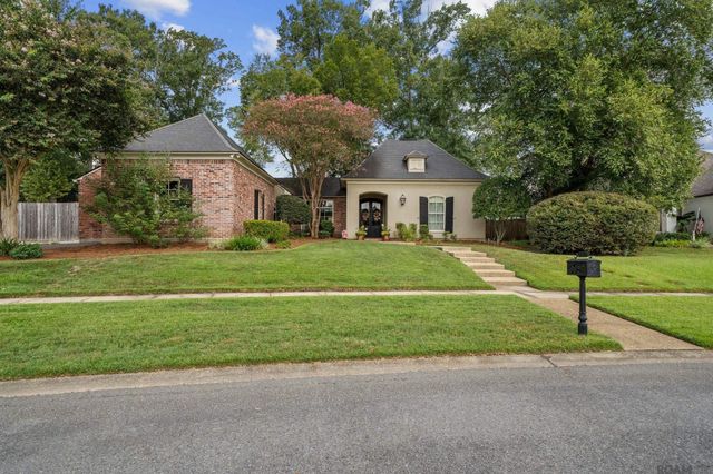 13614 Paddington Ln, Baton Rouge, LA 70810
