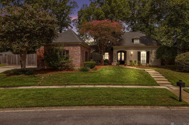 13614 Paddington Ln, Baton Rouge, LA 70810