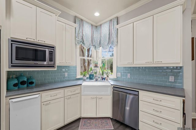 13614 Paddington Ln, Baton Rouge, LA 70810