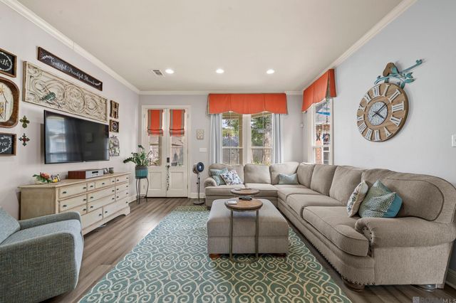 13614 Paddington Ln, Baton Rouge, LA 70810