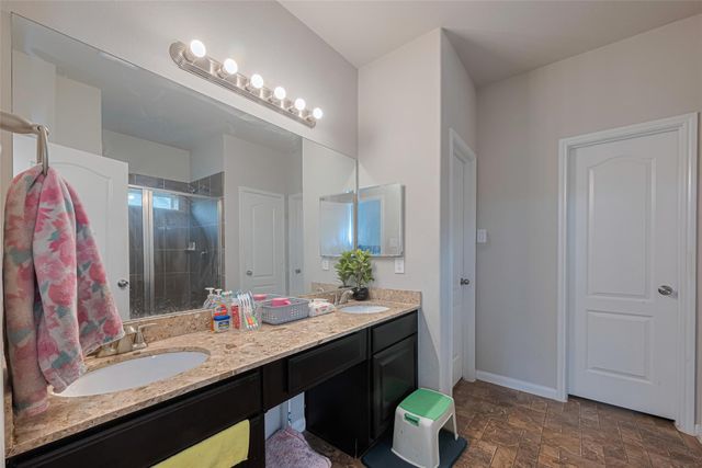 310 Gulf Winds Drive, Bacliff, TX 77518