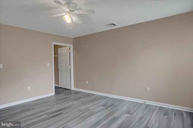 95 LANTERN LN, Shippensburg, PA 17257