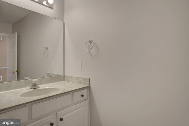 95 LANTERN LN, Shippensburg, PA 17257