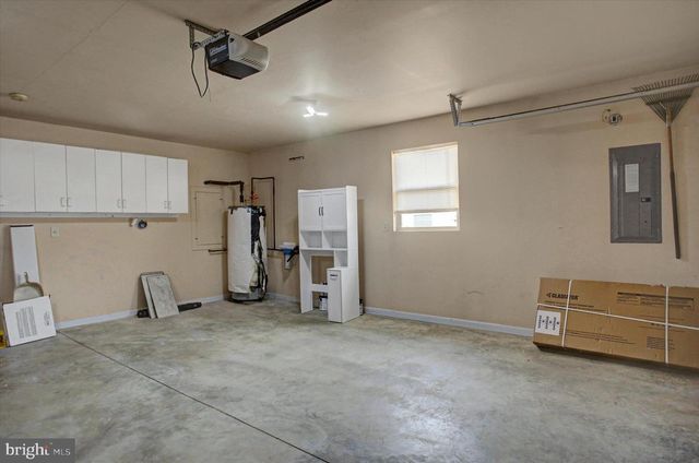 95 LANTERN LN, Shippensburg, PA 17257