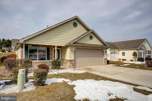 95 LANTERN LN, Shippensburg, PA 17257