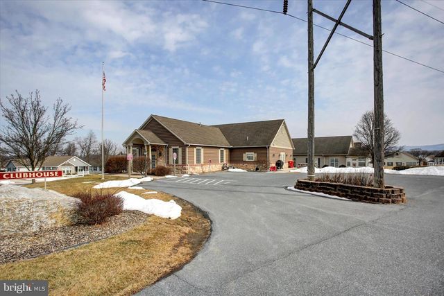 95 LANTERN LN, Shippensburg, PA 17257