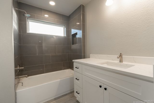 8170 6th, Somerset, TX 78069