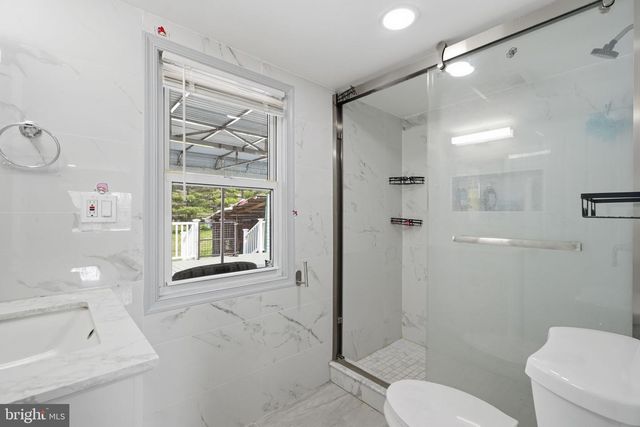 632 DURHAM RD, Newtown, PA 18940