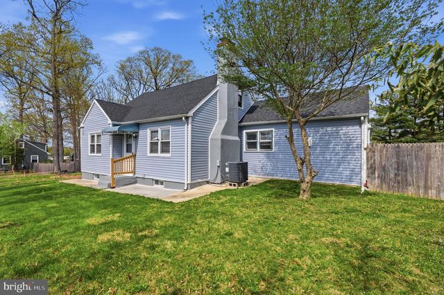 632 DURHAM RD, Newtown, PA 18940