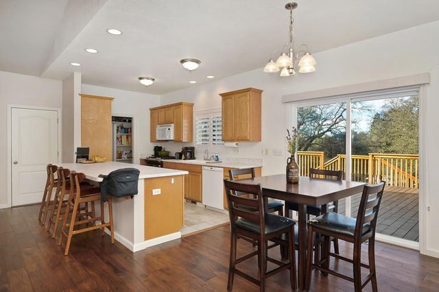 4830 Tomandee Ln, Shingle Springs, CA 95682