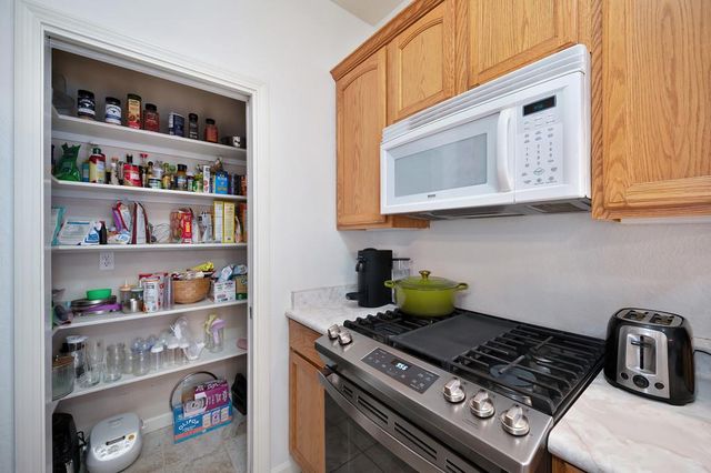 4830 Tomandee Ln, Shingle Springs, CA 95682