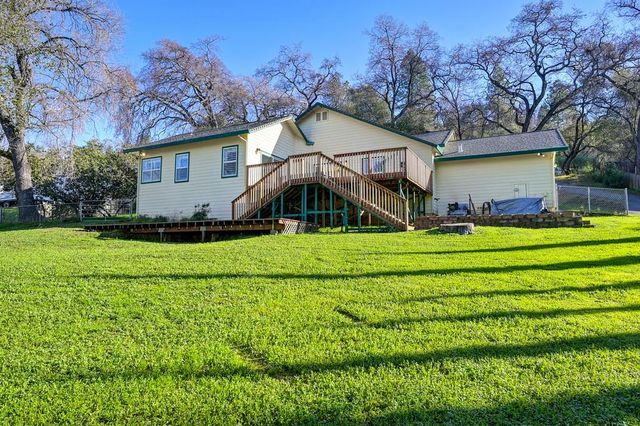4830 Tomandee Ln, Shingle Springs, CA 95682