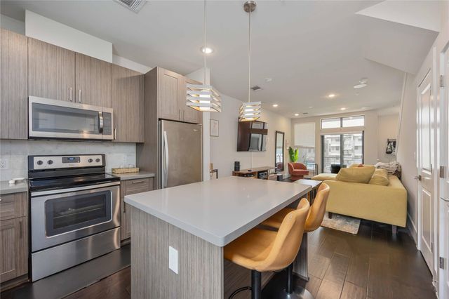 2401 Crawford Street A210, Houston, TX 77004