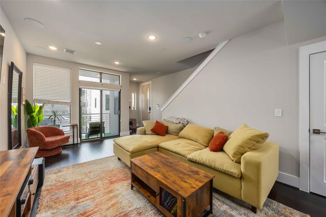 2401 Crawford Street A210, Houston, TX 77004