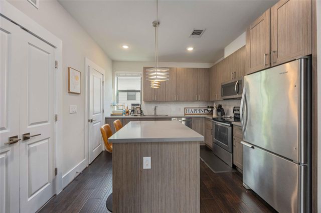 2401 Crawford Street A210, Houston, TX 77004