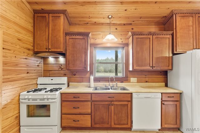 21701 Highway 43 N, Berry, AL 35546