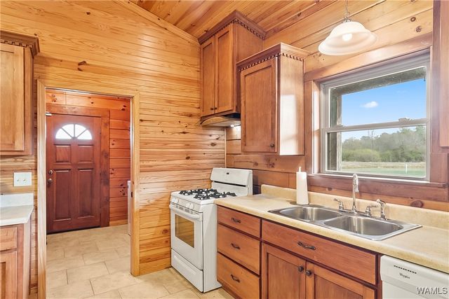 21701 Highway 43 N, Berry, AL 35546