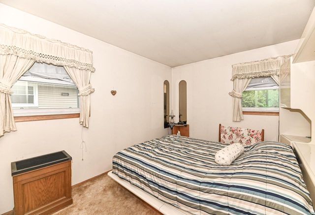 5712 Glenwood DRIVE, Mount Pleasant, WI 53406