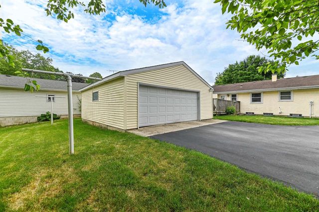 5712 Glenwood DRIVE, Mount Pleasant, WI 53406