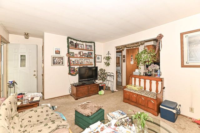 5712 Glenwood DRIVE, Mount Pleasant, WI 53406