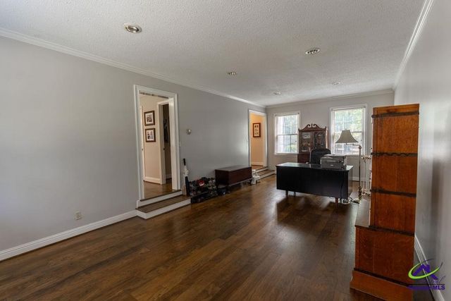 111 Hampton Way, Perry, GA 31069