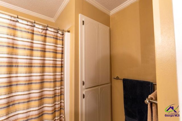 111 Hampton Way, Perry, GA 31069