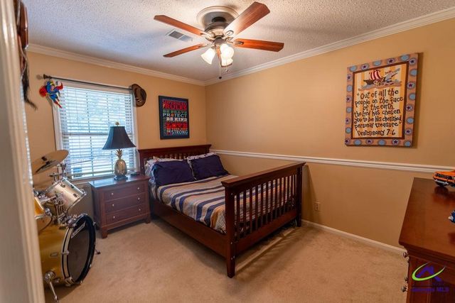 111 Hampton Way, Perry, GA 31069