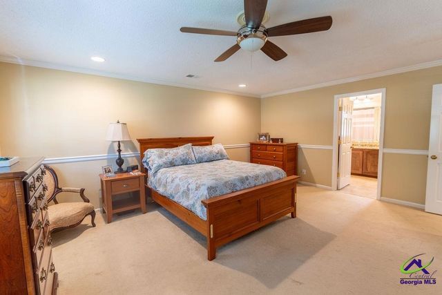 111 Hampton Way, Perry, GA 31069