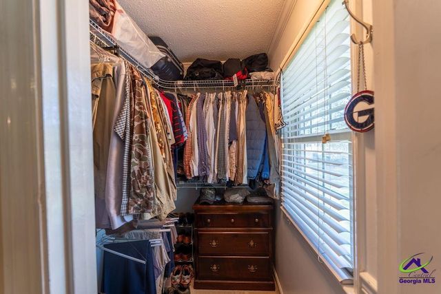 111 Hampton Way, Perry, GA 31069