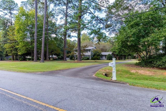 111 Hampton Way, Perry, GA 31069